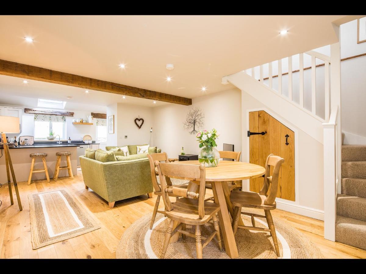 James Cottage Chelmorton Buitenkant foto